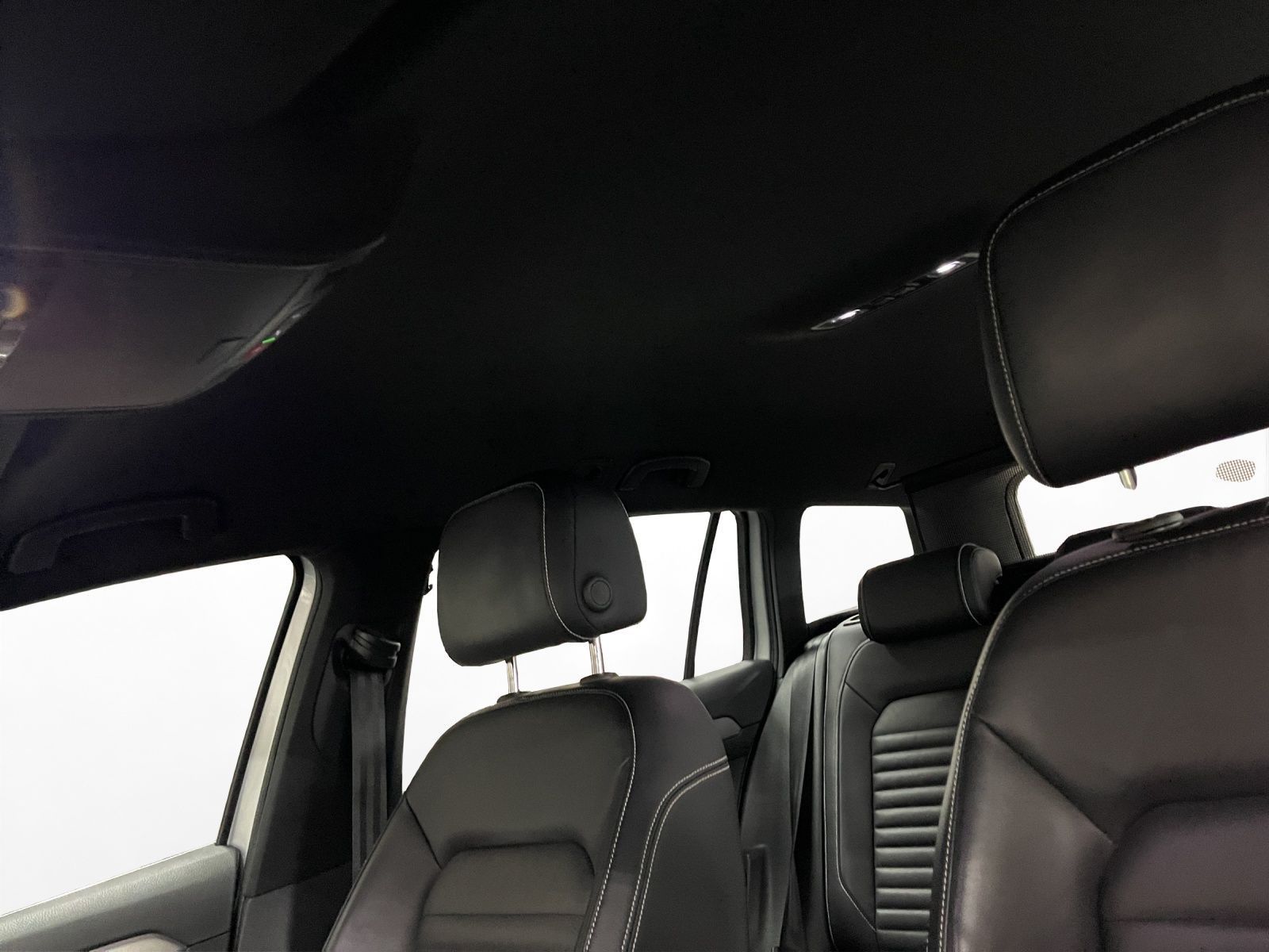 Volkswagen Passat Variant - Bild 9