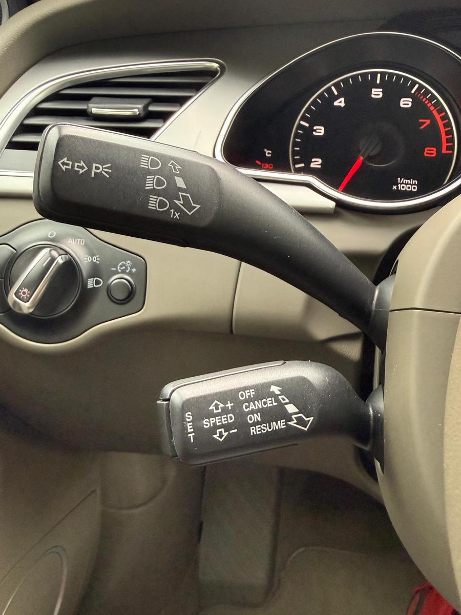 Audi A5 Cabriolet 2.0 S-LINE QUATTRO AHK PDC Airscarf