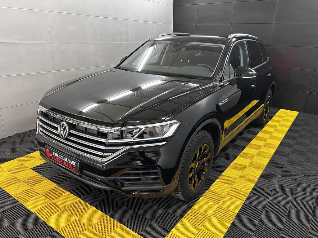 Volkswagen Touareg 4MotionACCAHKKeylessLEDKam 2020