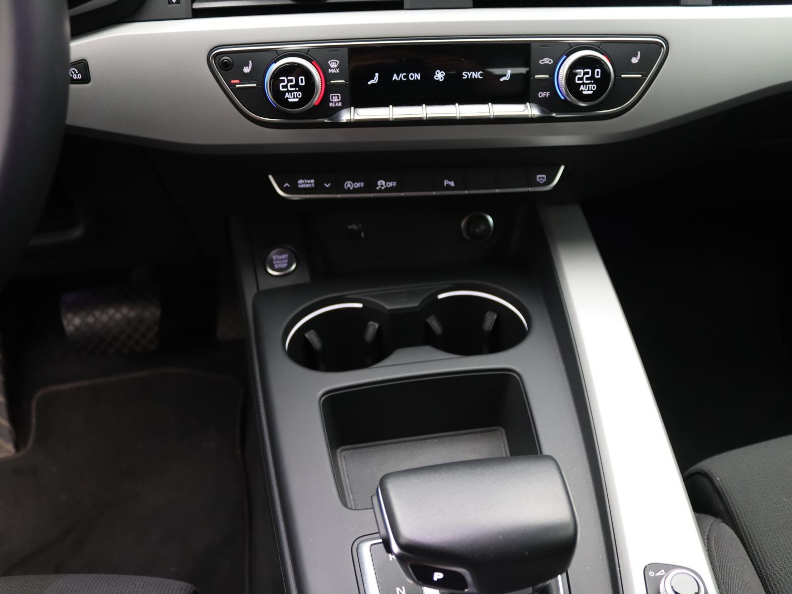 Audi A4 - Bild 13