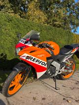 Honda CBR 125R - HONDA CBR 125