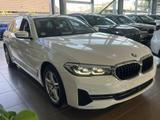 BMW 520 AHK M-Lenkrad Professional LED Ambiente NAVI - gebrauchte BMW 520 aus dem Jahr 2021