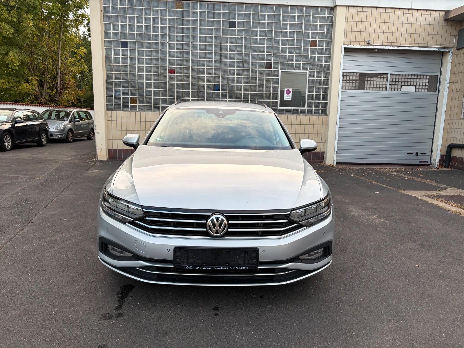 Volkswagen Passat Variant Business*AHK*ACC*LED