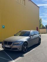 BMW 318i Touring - - BMW 318 aus 2009: 318i