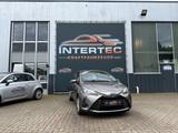Toyota Yaris Comfort Edition*SHZ*CAM*FSP*1 HAND*TÜV NEU - Toyota: F1