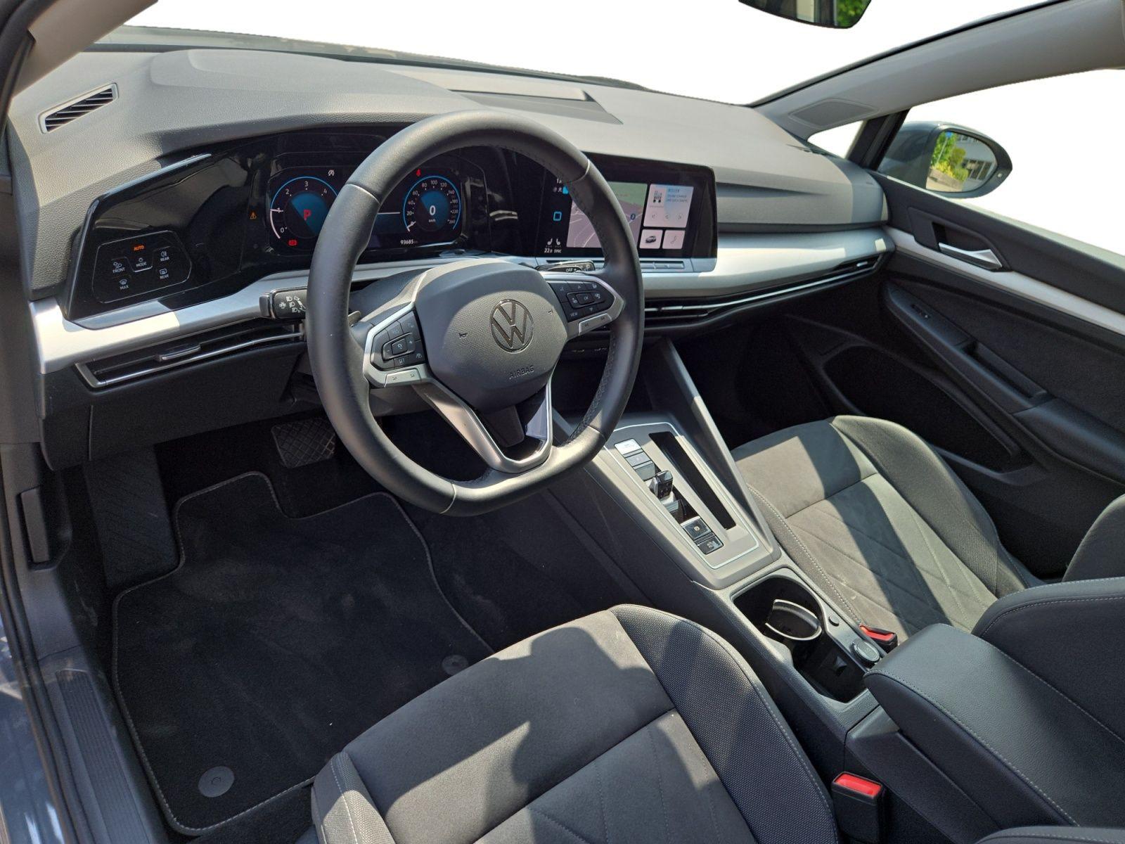 Volkswagen Golf VIII Variant Life 2.0 TDI DSG, LED/17"/2xPD, миниатюра 4