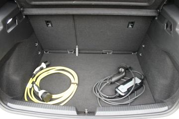 Bild 11 VW ID.3 Pure Perf. Navi/PDC/SH/APP