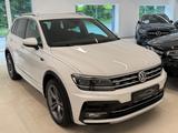 Volkswagen Tiguan Highline 2X R-LINE 4Motion 1HAND - Volkswagen Tiguan: 1.4