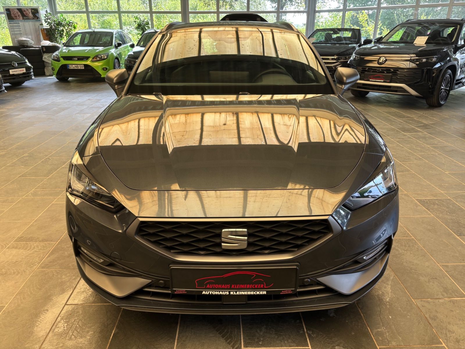 Seat Leon Sportstourer1.5TSI FR lEDER NAVI KAMERA ACC imagem 2