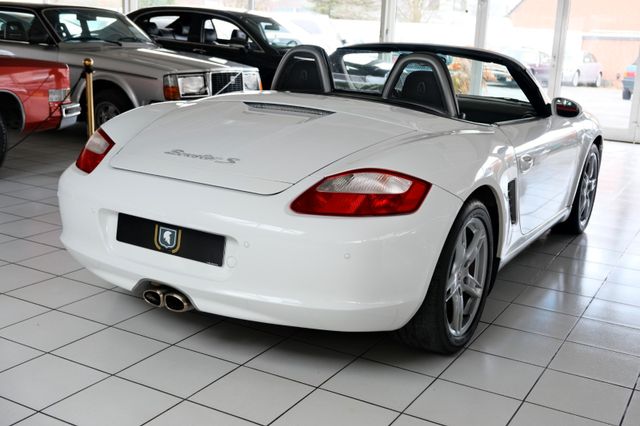 Fahrzeugabbildung Porsche Boxster S im Bestzustand