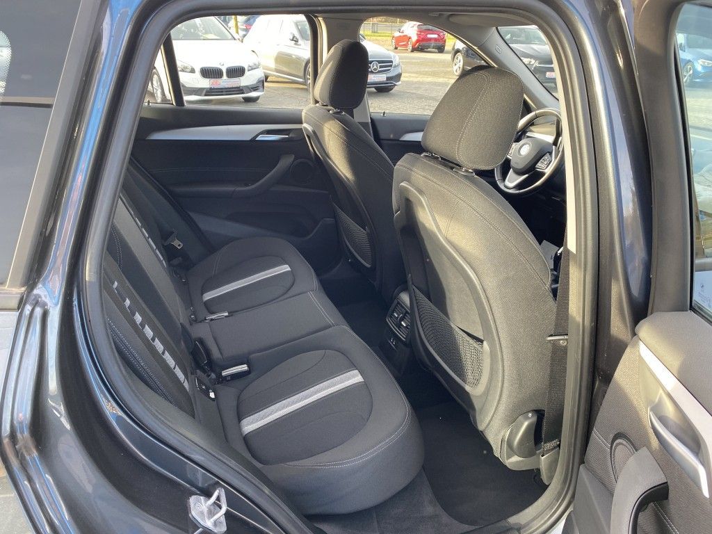 BMW X1 sDrive18d Aut. Advantage AHK PDC Temp SH foto 10