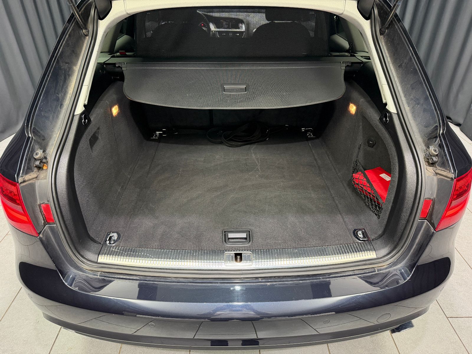 Fahrzeugabbildung Audi A4 Avant 3.0 TDI quattro|BANG&OLUFSEN|1.HAND