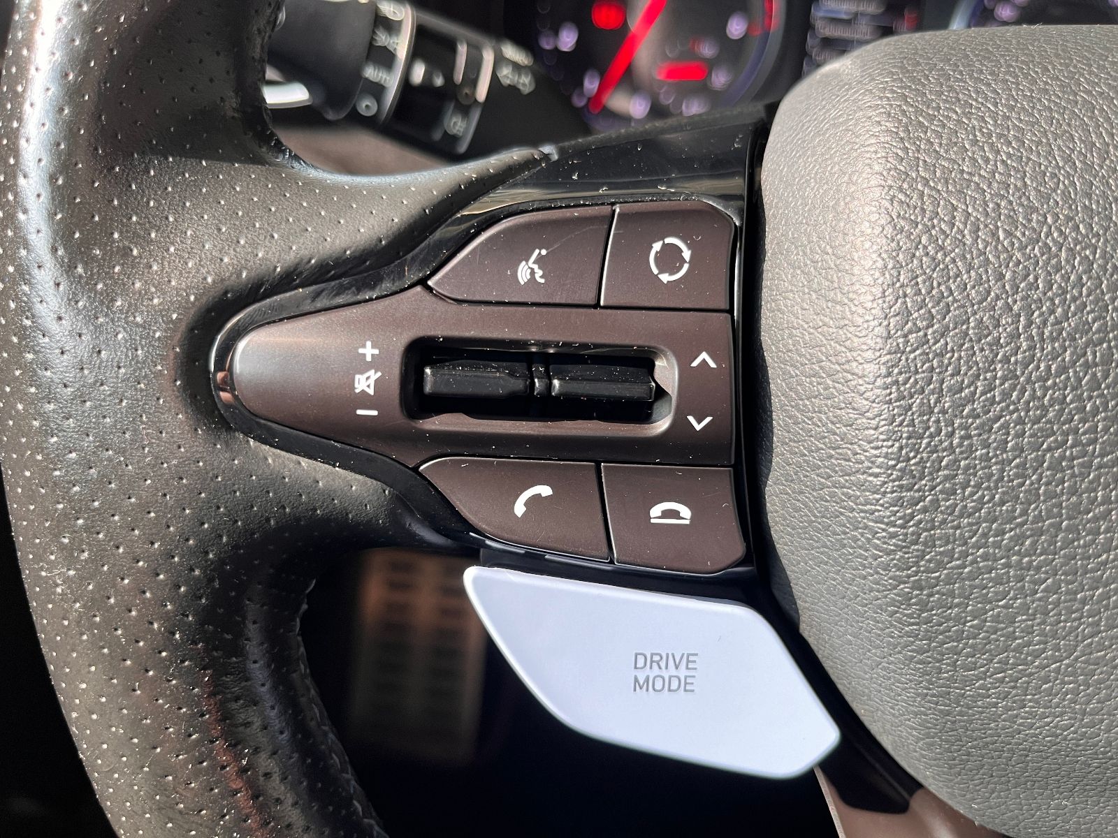 Fahrzeugabbildung Hyundai i30 N Performance 109db PANO LED NAV SHZ ALU