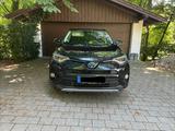 Toyota RAV 4 2,0-l-VVT-i Team Deutschland Auto 4x4 ... - Toyota: Rav2