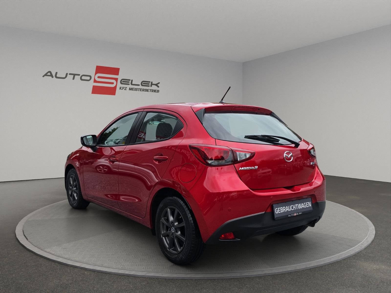 Fahrzeugabbildung Mazda 2 Lim. Center-Line AUS 1.HAND NUR 23 TSD. KM