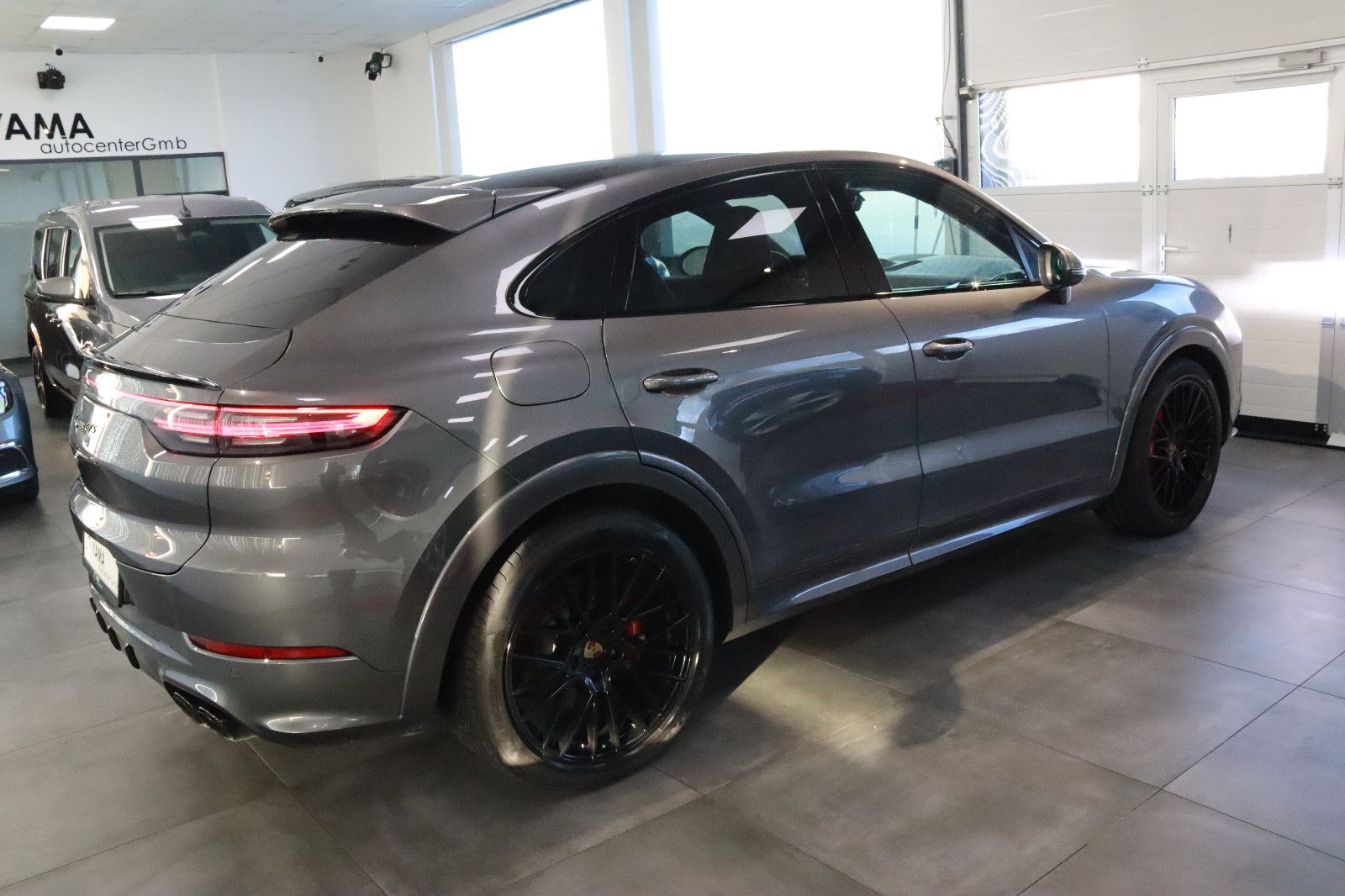 Porsche Cayenne Coupe GTS * 1.HAND + MEGA OPTIK * foto 4