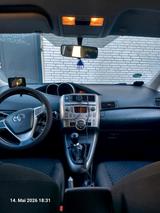 Toyota ich biete mein Fahrzeug Toyota Verso - gebrauchte Toyota Verso aus dem Jahr 2010