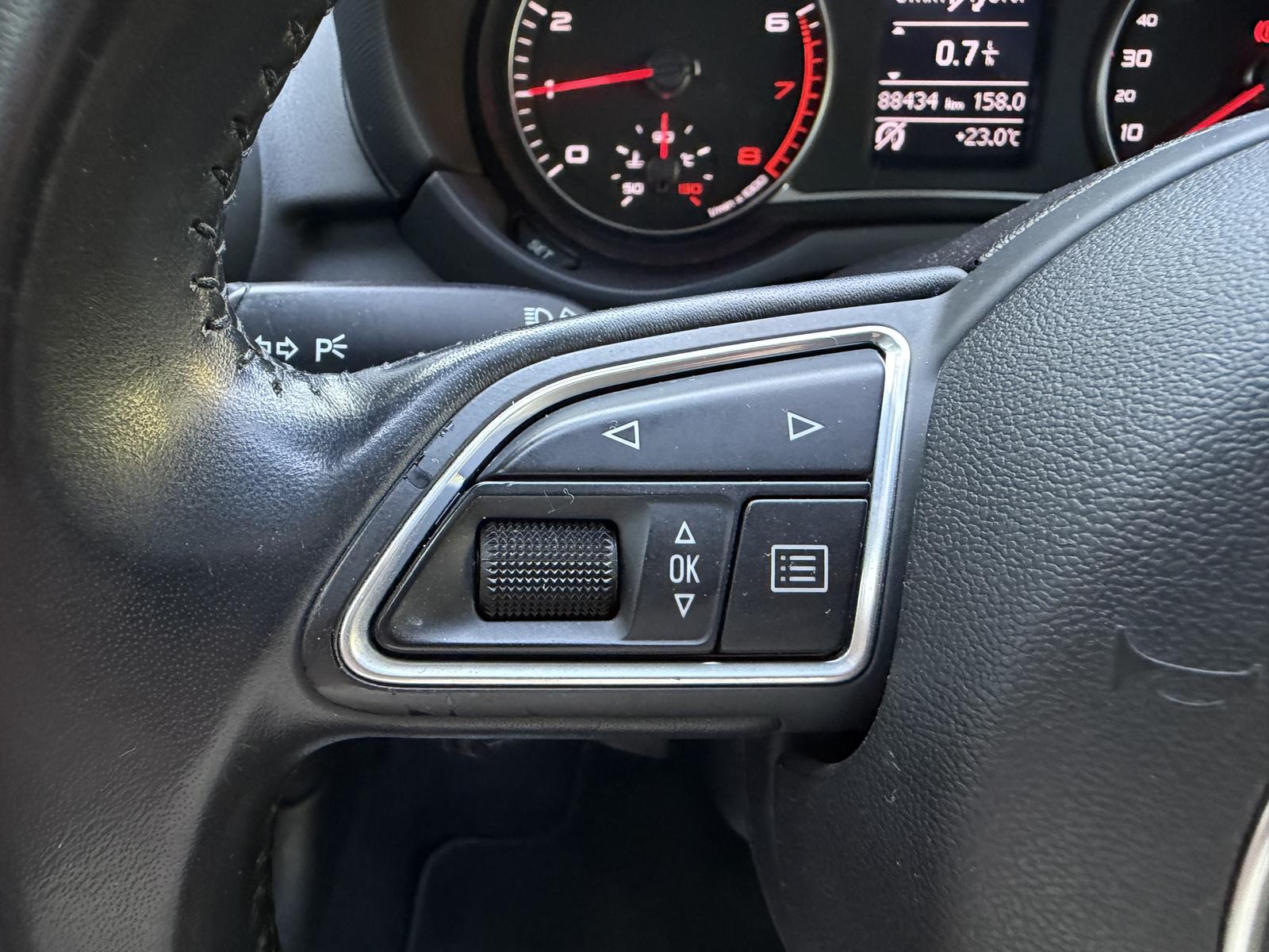 Audi A1 Sportback Ultra Xenon Sitzheizung Tempomat 
