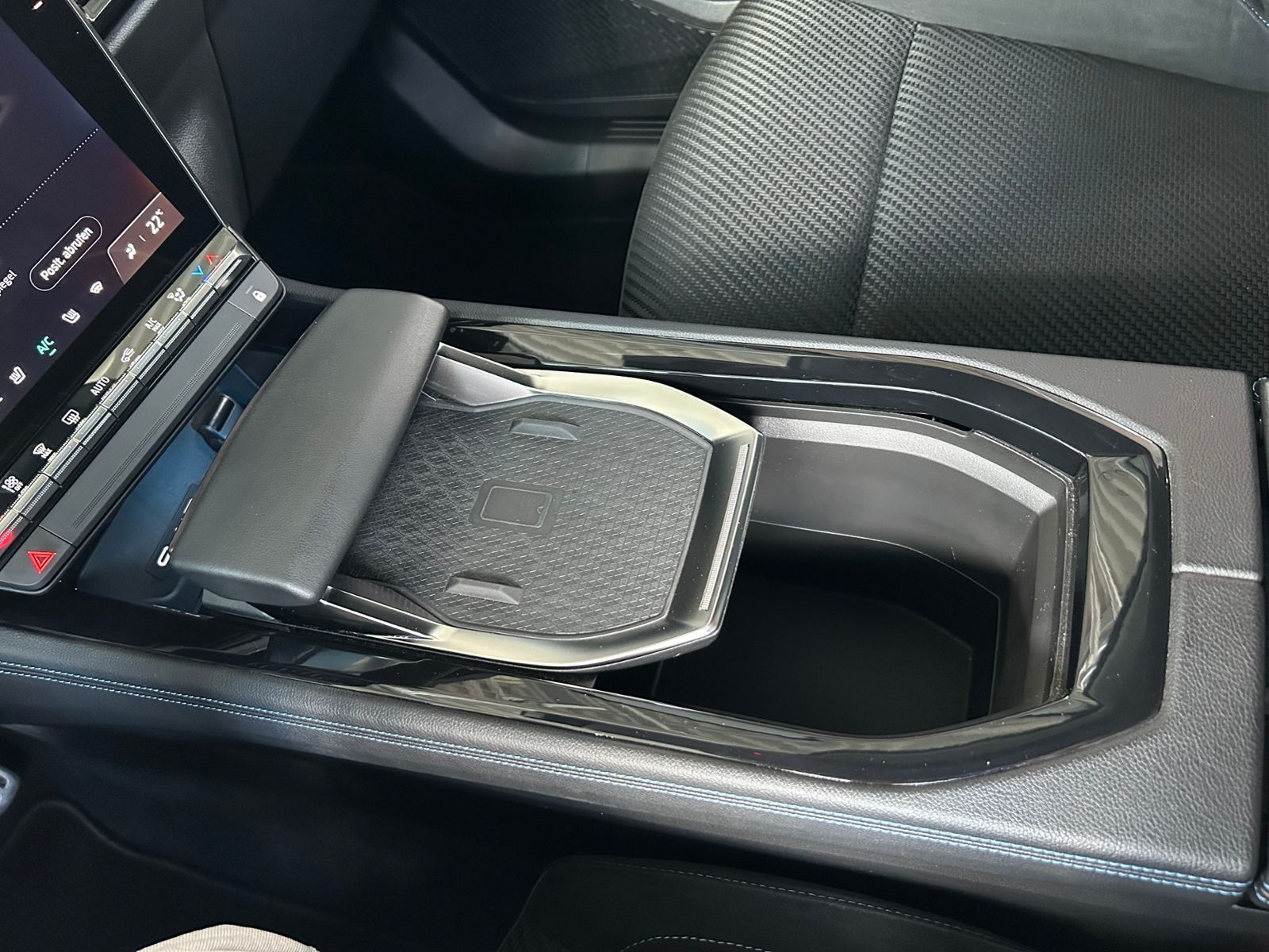 Fahrzeugabbildung Renault Austral Techno Esprit Alpine 160 MASSAGE NAV 20"