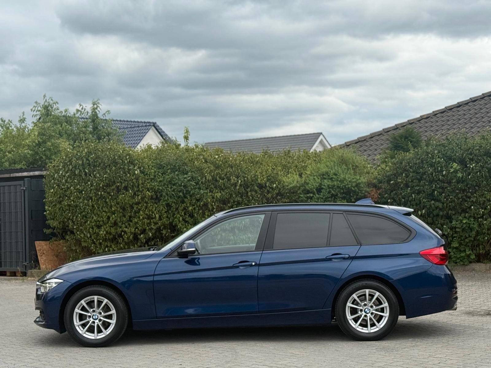 BMW 320i Advantage*1.BESITZ*PANO*NAVI*KAMRA