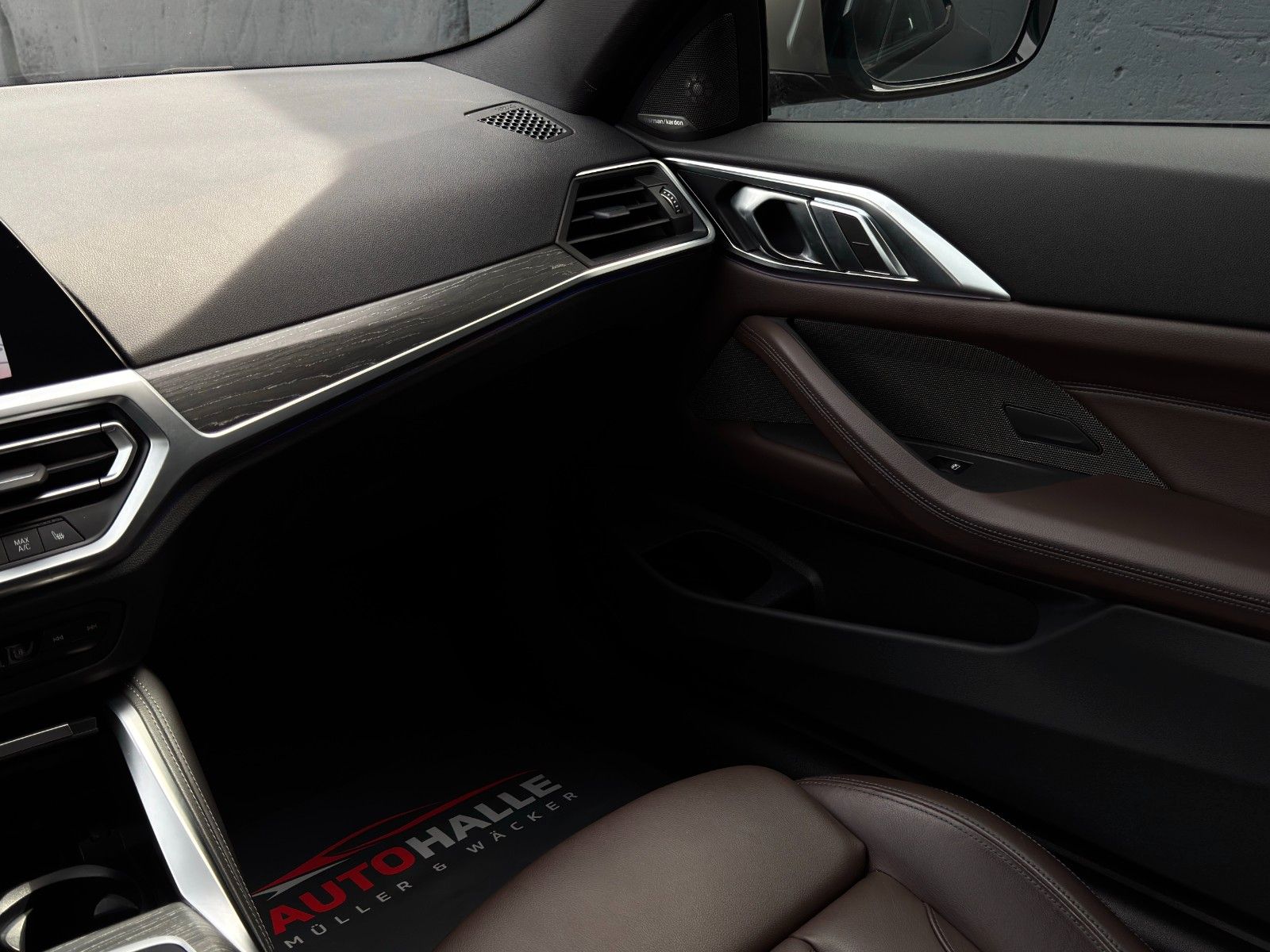 Fahrzeugabbildung BMW M440i xDrive Coupe Edelholz Laser Memory HuD H&K