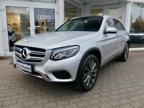 Mercedes-Benz GLC 350 e 4Matic LED AHK Navi Panorama