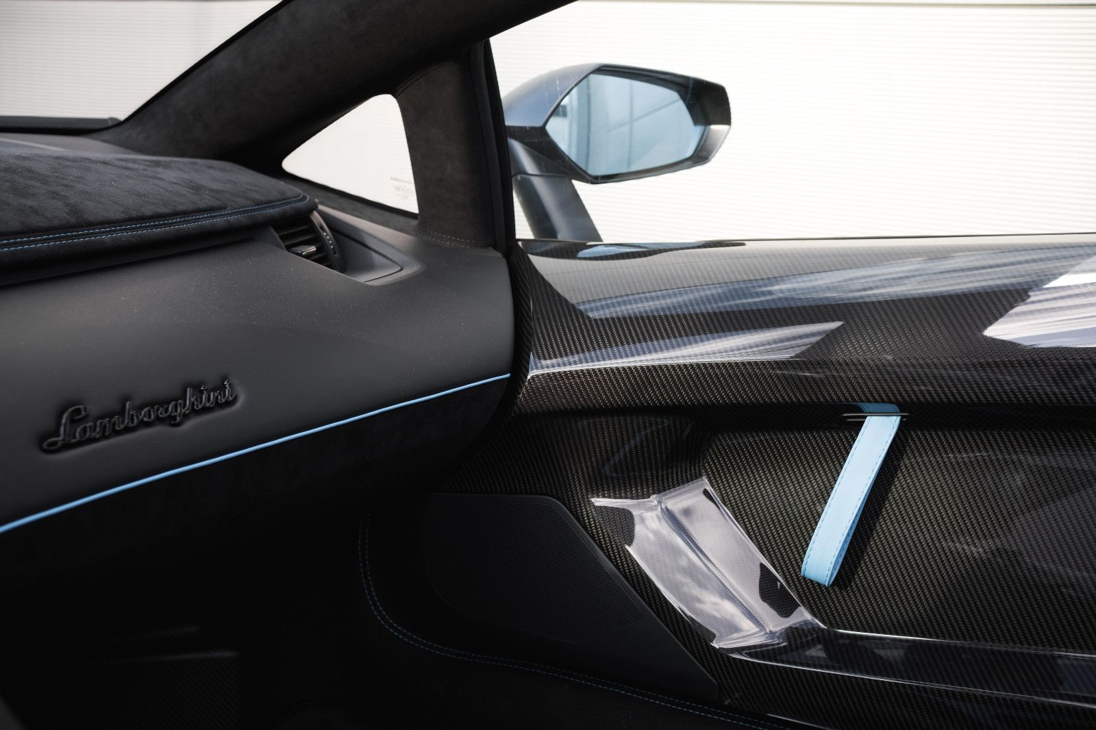 Fahrzeugabbildung Lamborghini Aventador LP 750-4 Superveloce Roadster