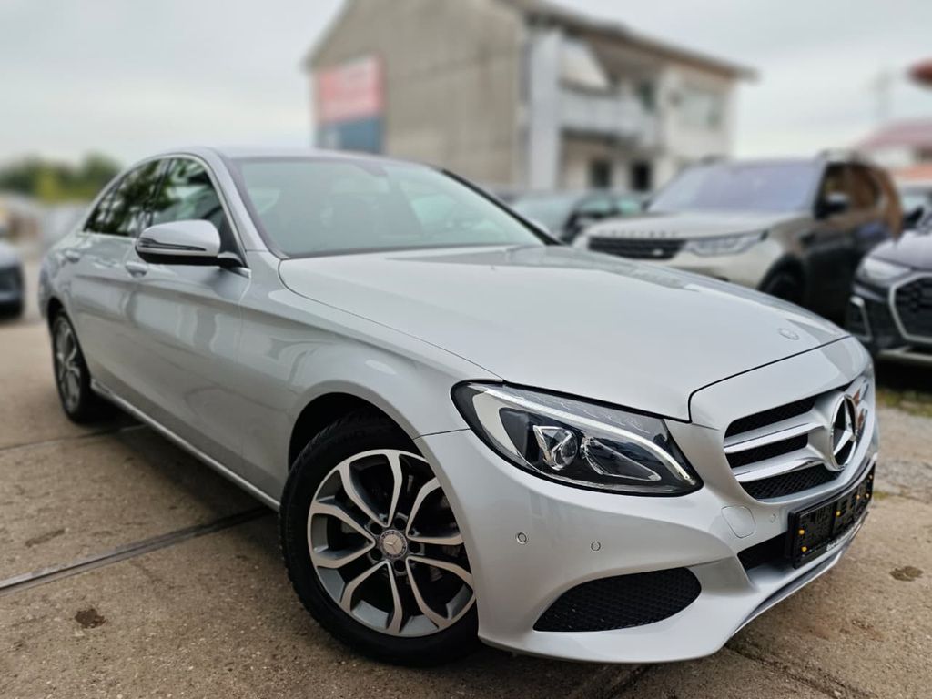 Image of Mercedes-Benz C 180