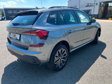 Skoda Kamiq Tour 1,5 TSI AHZV NAVI LED PDC Kamera