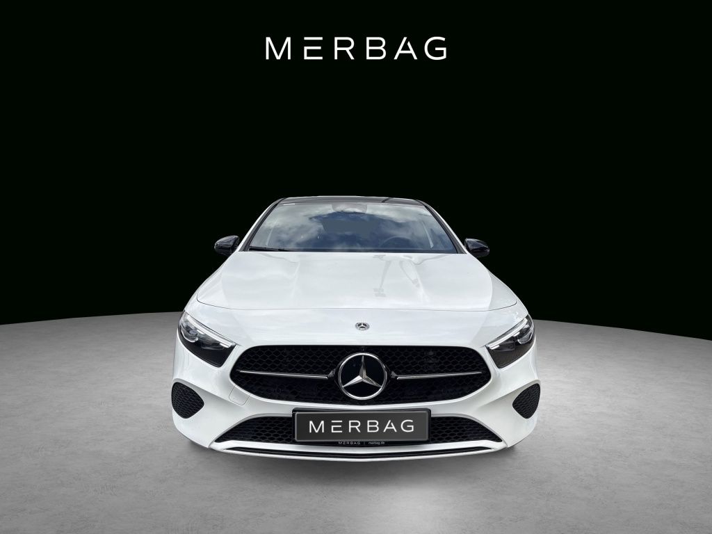 Mercedes-Benz A 220 d Progressive Night Panorama Multibeam foto 2