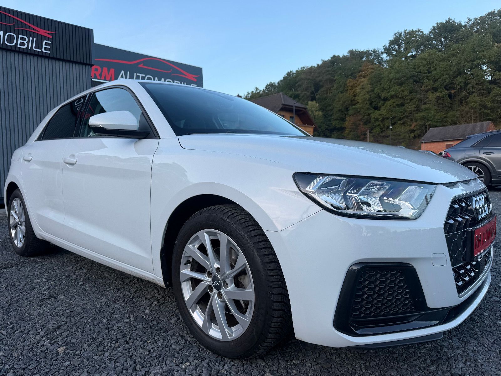 AUDI A1 Sportback 30 TFSI Advanced PDC/TEMPO – Foto 3