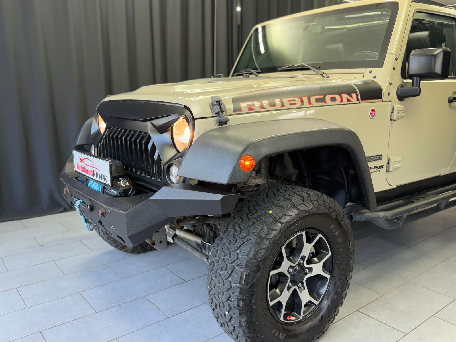 Fahrzeugabbildung Jeep Wrangler Unlimited Rubicon Recon Offroad|Alpine