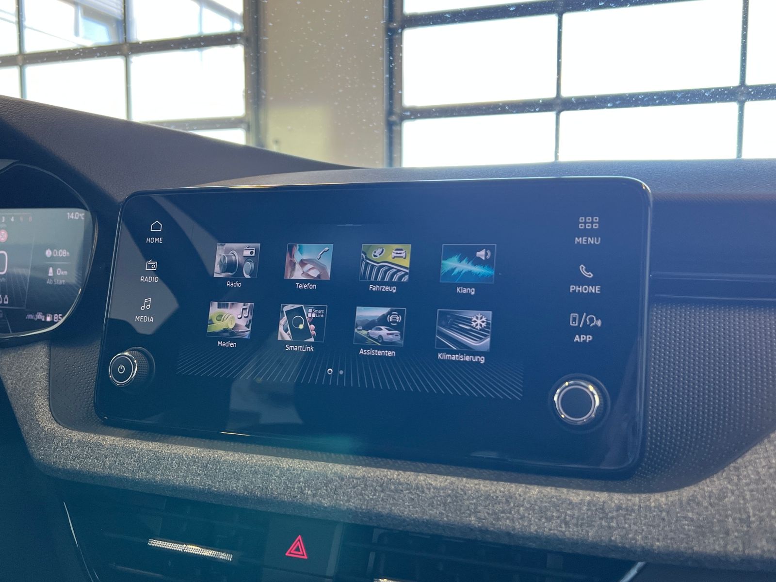 Fahrzeugabbildung SKODA Scala Selection 1.5 TSI DSG *LED, ACC, SmartLink