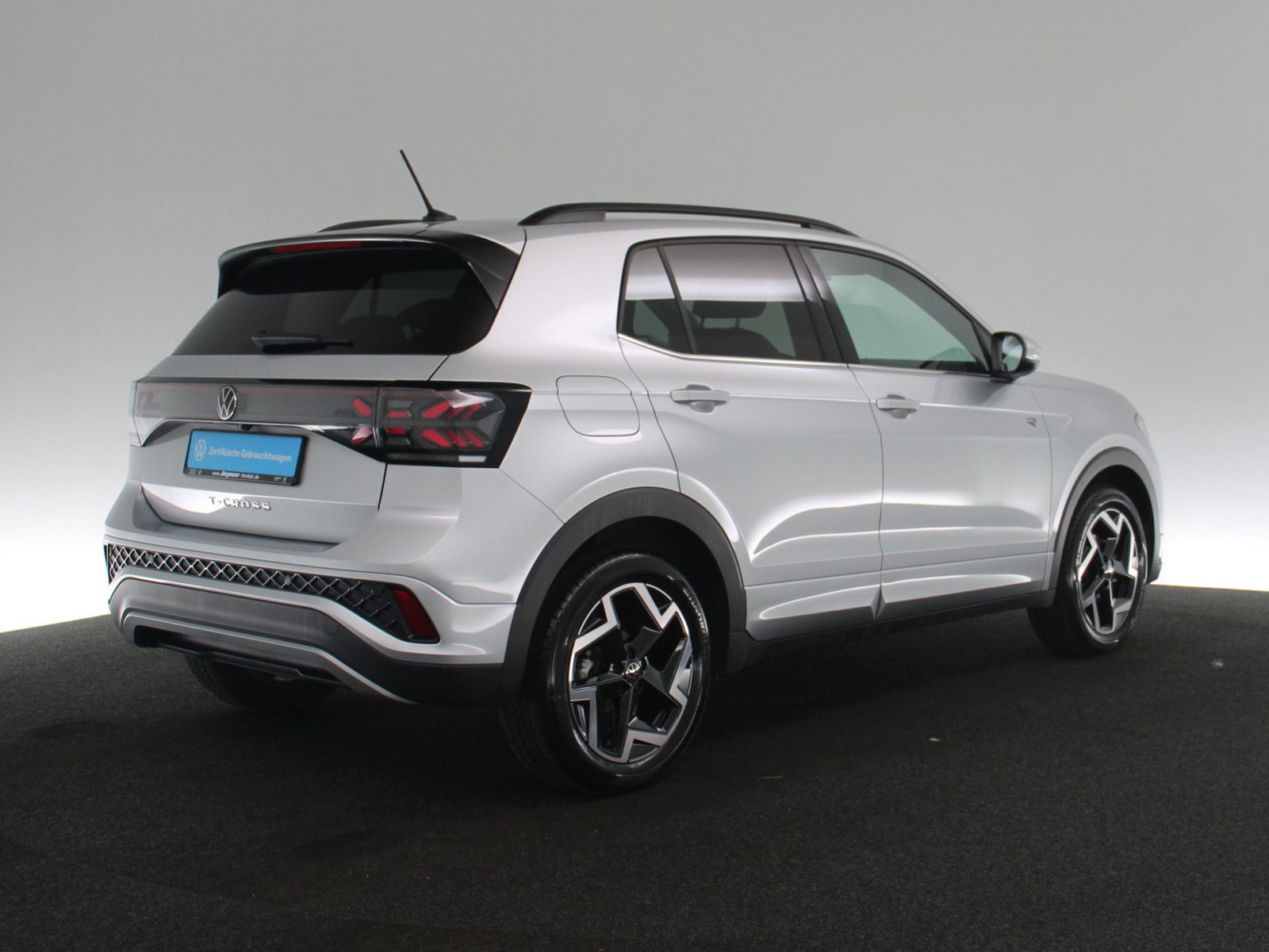Volkswagen T-Cross 1.5 TSI R-Line AHK MATRIX-LED ACC NAVI foto 5