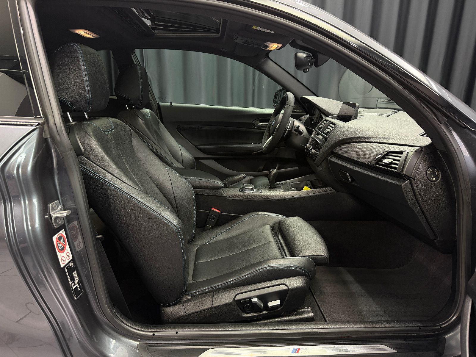 Fahrzeugabbildung BMW M2 Coupe DKG|H&K|KW|HJS|RF-KAMERA|PANO