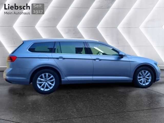 Volkswagen Passat Variant - Bild 6