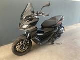 Aprilia SR GT 125 - APRILIA SR GT 125