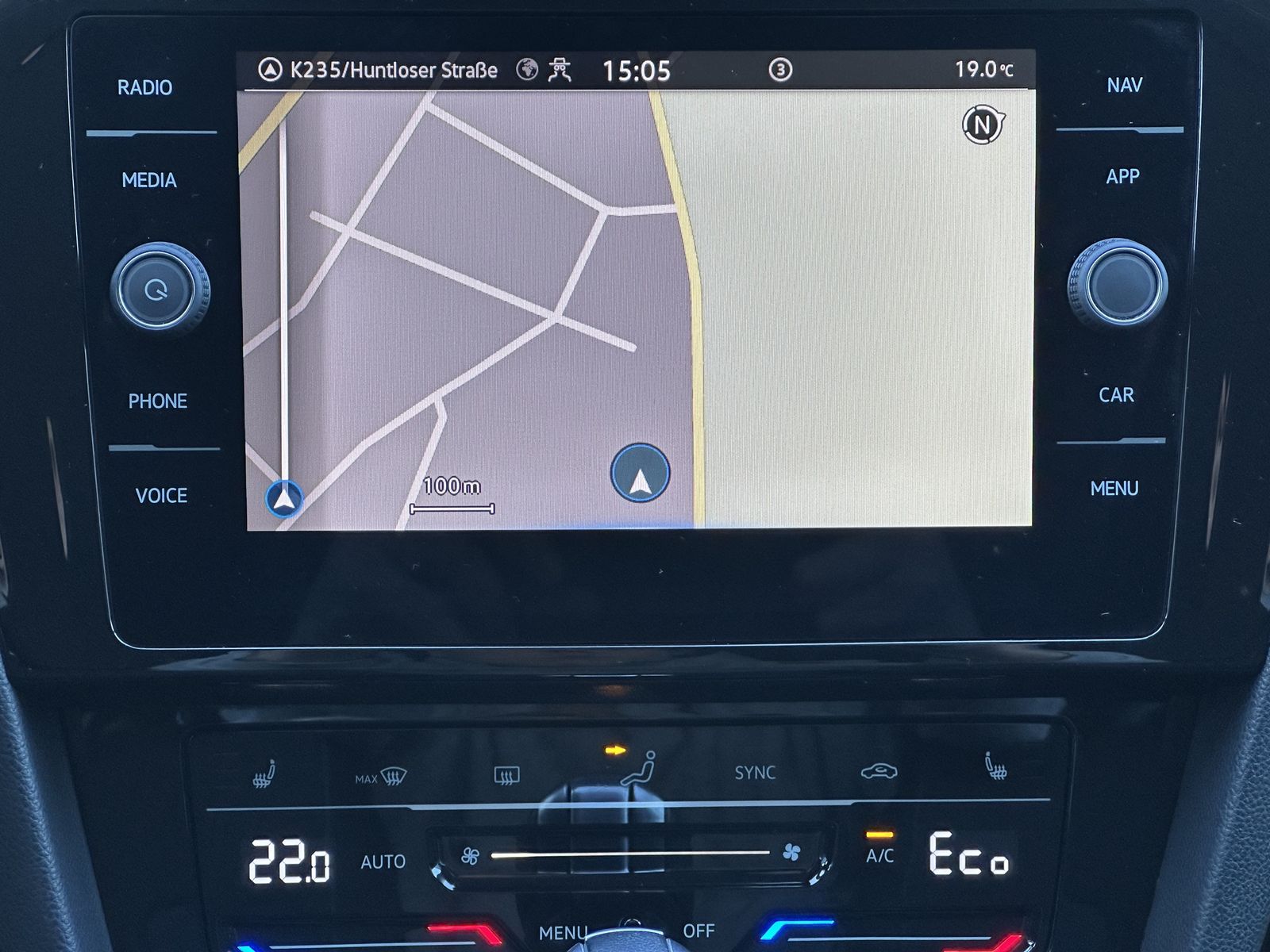 Fahrzeugabbildung Volkswagen Passat GTE 1.4 TSI DSG Hybrid NAV+LED+KAMERA+PP