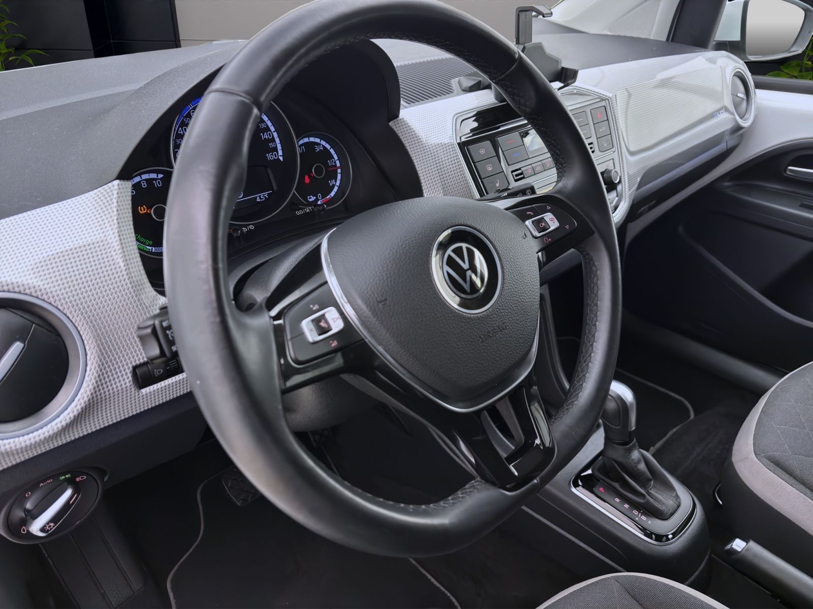 Volkswagen e-up! - Bild 11