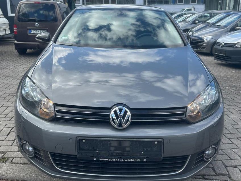 Volkswagen Golf VI Style*Automatik*Xenon*PDC V+H*LM