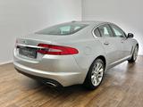 Jaguar XF 2.2 d / NUR 44.tKM / MWST. / GARANTIE / XEN / - Jaguar Gebrauchtwagen in Hamburg