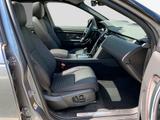 Land Rover Discovery Sport P250 R-Dynamic SE - Land Rover aus 2024