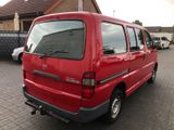 Toyota Hiace 2.7 i Benziner, 9-Sitzer, 1. Hand - Toyota Hiace mit Benzin-Antrieb