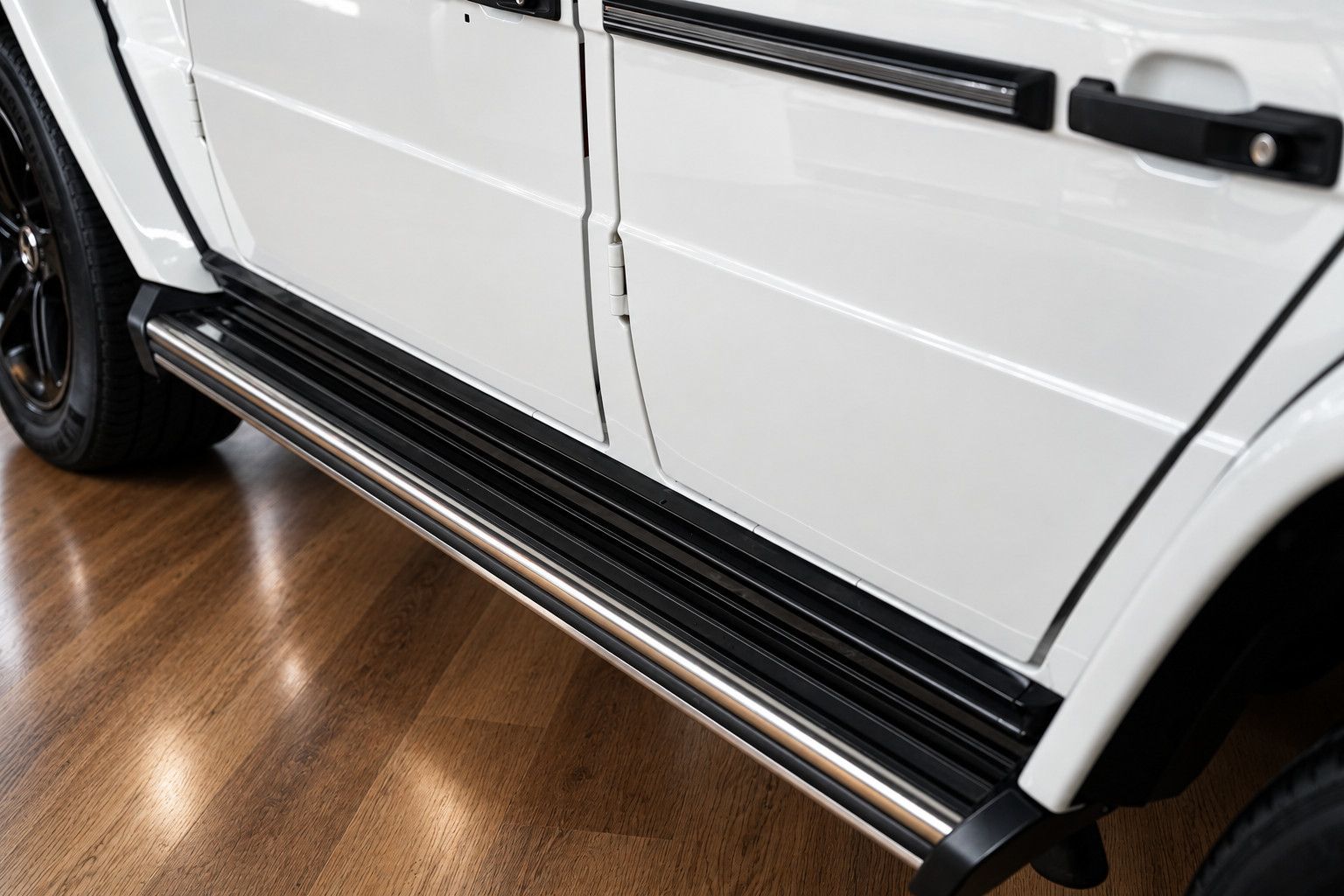 Fahrzeugabbildung Mercedes-Benz G 350 d*AMG*S-Dach*HarmanKardon*Memory*Sitzklima