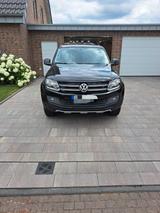 Volkswagen Amarok - Volkswagen Amarok mit Diesel-Antrieb: Allradantrieb, Geländewagen