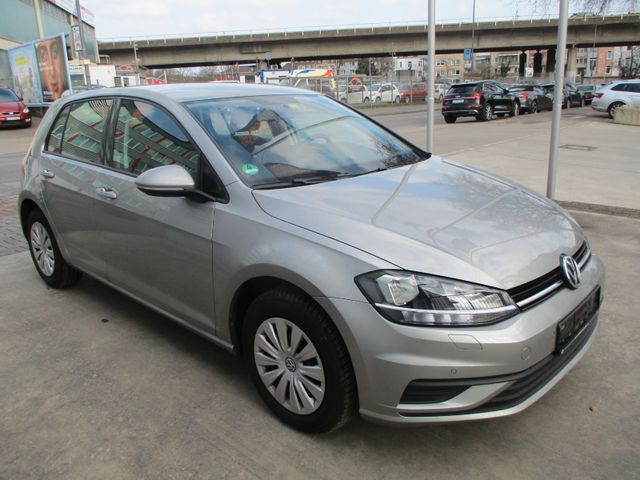 Volkswagen Golf VII Lim. Trendline BMT/Start-Stopp