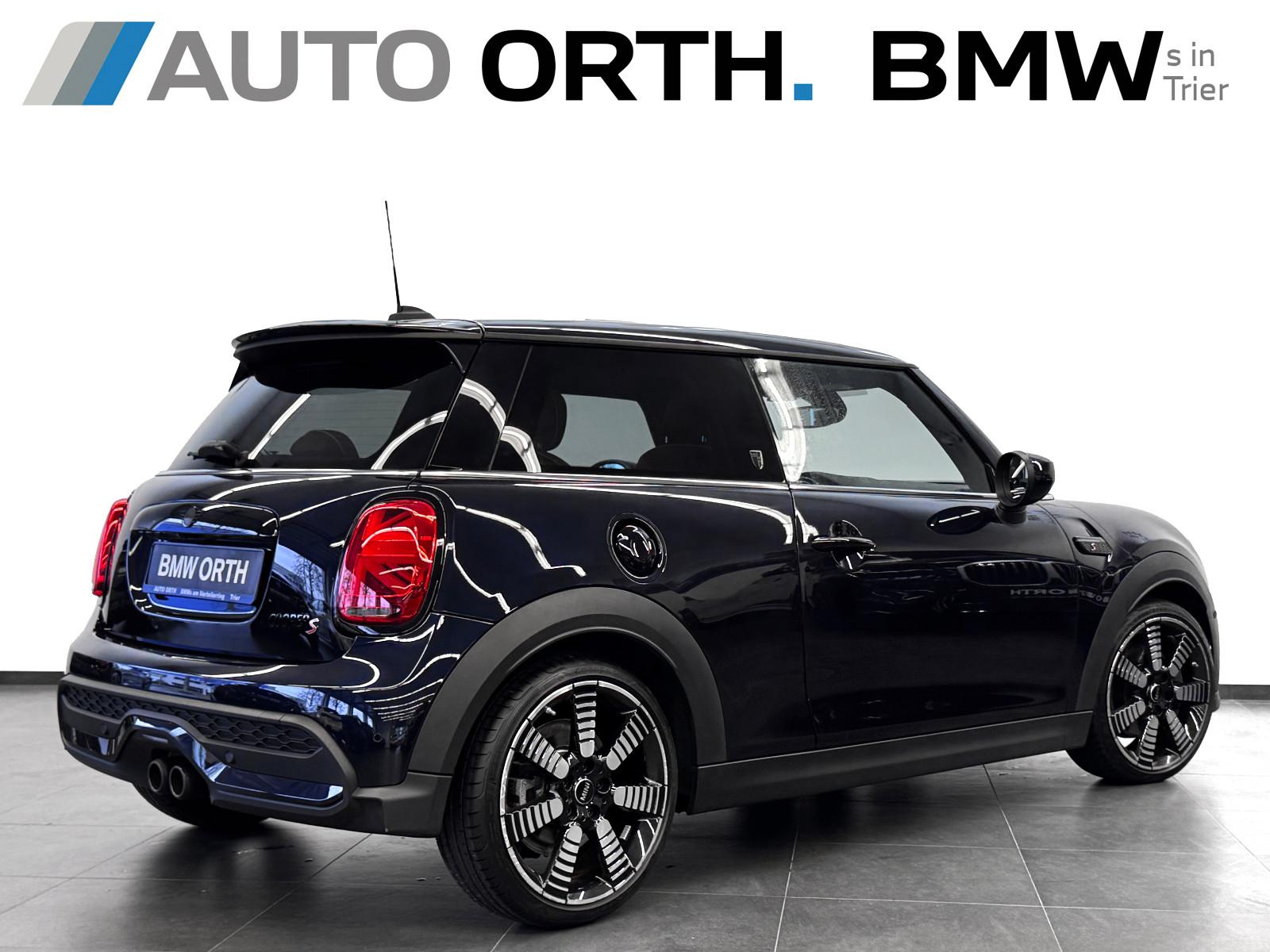 MINI Cooper S SP-AUT. LEDER HUD PANO RFK DRIVASS h/k