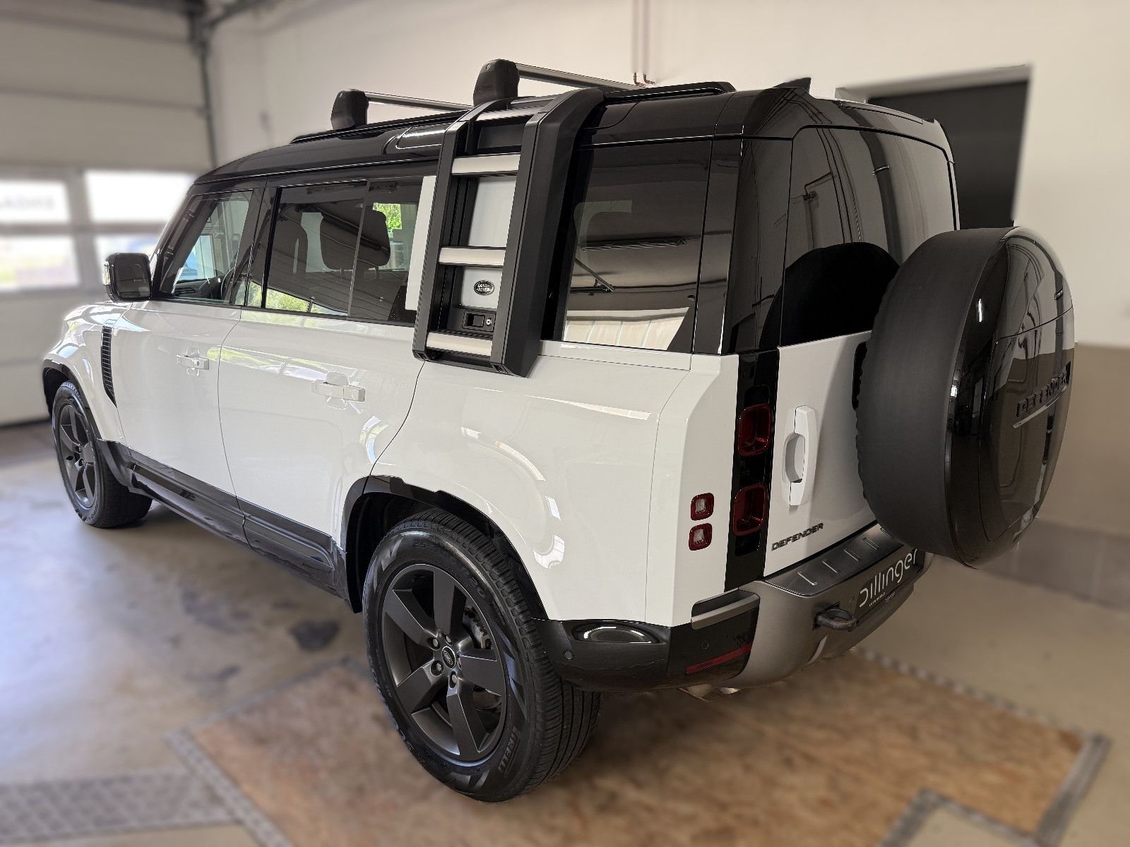 Land Rover Defender 110 X-Dynamic HSE 7-Sitze StHz 360° foto 2