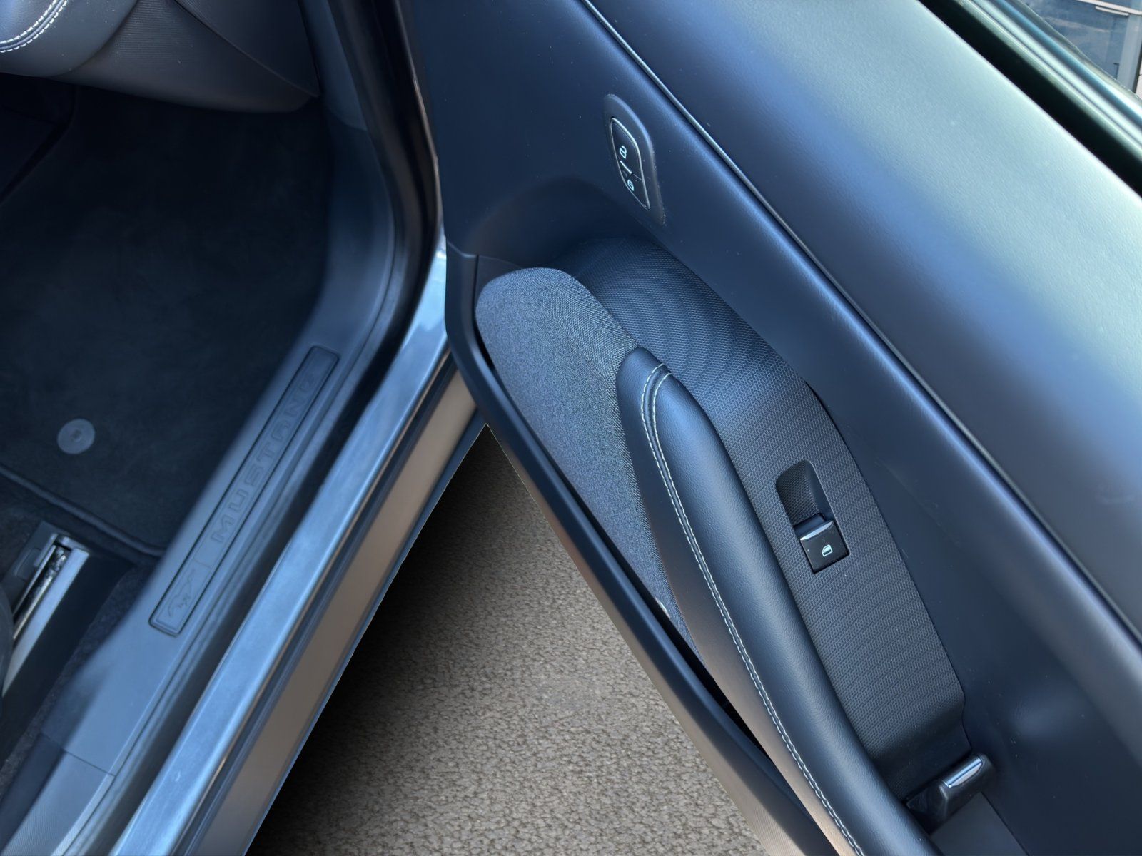 Fahrzeugabbildung Ford Mustang Mach-E Basis