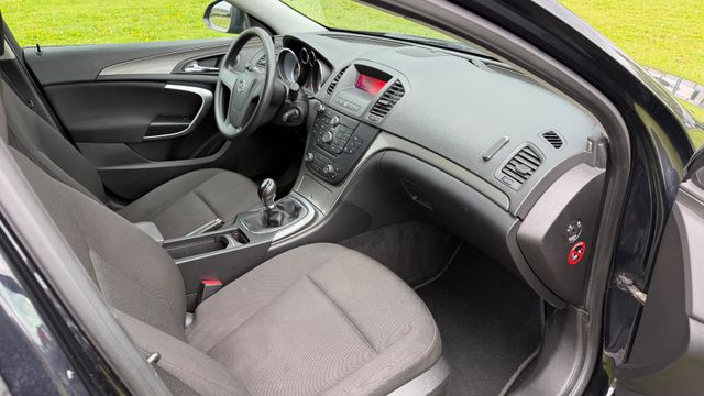 Opel Insignia A Sports Tourer Edition — Bild 5